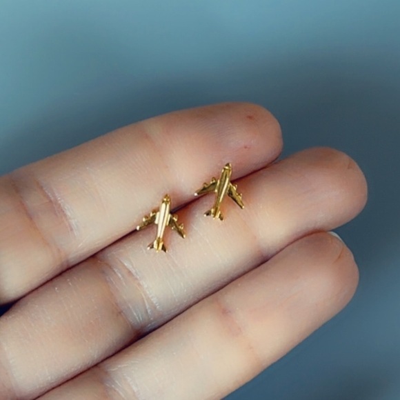 24k Gold Vermeil Tiny Stud Airplane Earrings - Picture 5 of 10